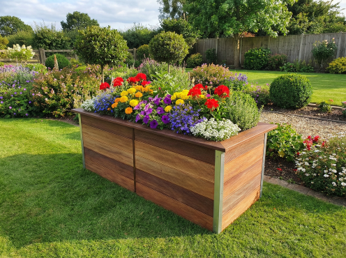 Pflanzkübel/Hochbeete